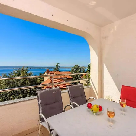 Appartamento In 45910 Dramalj