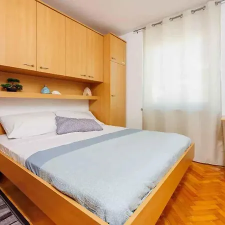 Apartment In 45910