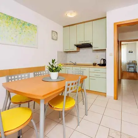 In 45910 * Драмаль