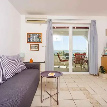 In 45910 Apartment *
