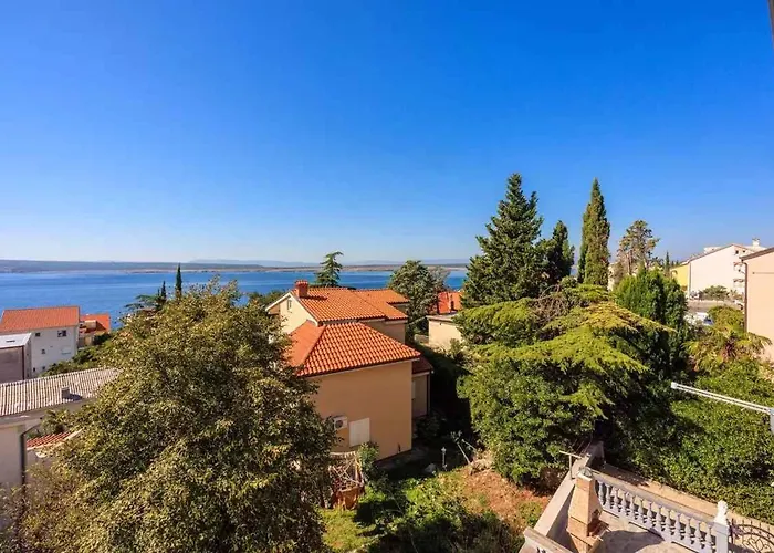 Apartament In 45910 *